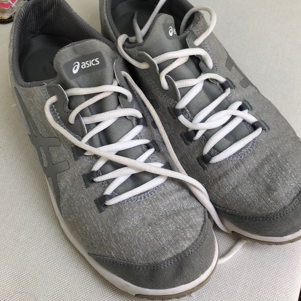 ASICS metrolyte shoes